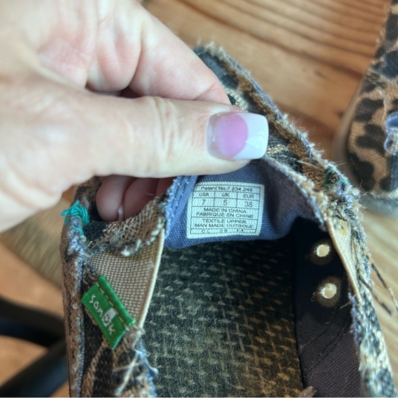 Sanuk Brown and Tan Slip-On Shoes - Picture 4 of 6